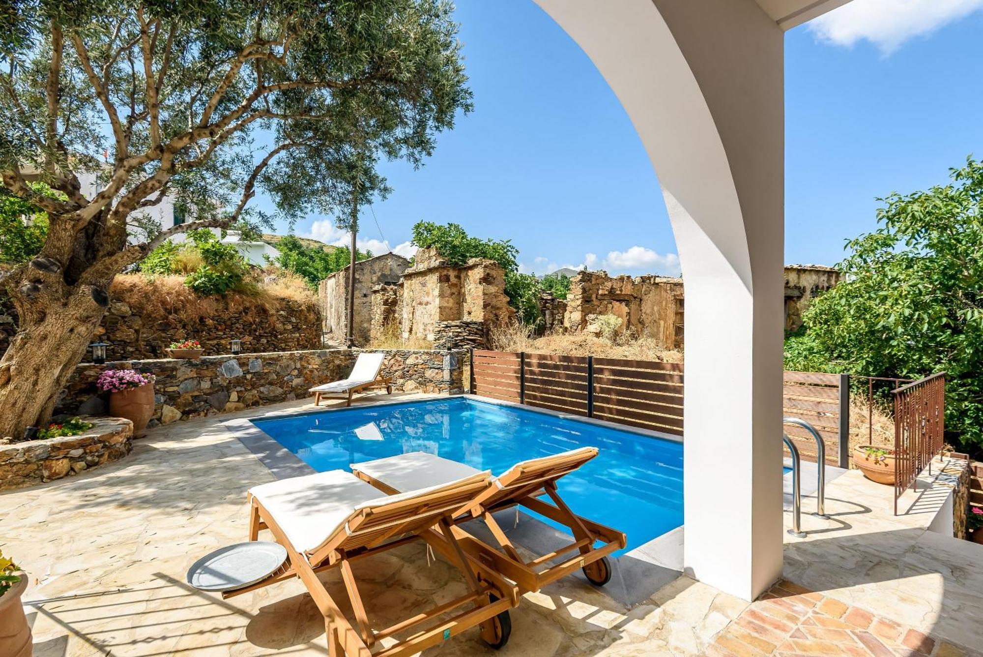 Minos Country Living Apartments Agriles 外观 照片